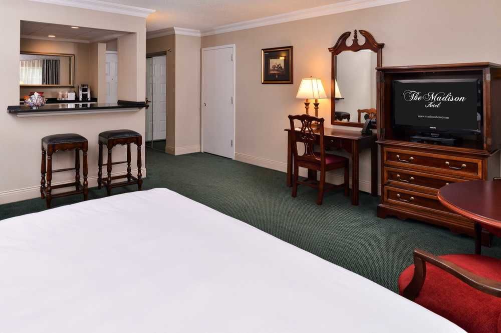 Hotel The Madison Morristown